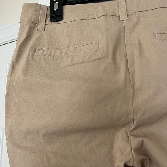 Rafaella Comfort• Business Casual Women’s Pants Beige Tan, Size 12, EUC - Picture 7 of 11